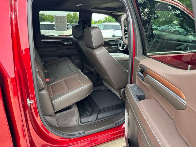 2024 GMC Sierra 1500 4WD Crew Cab Short Box Denali