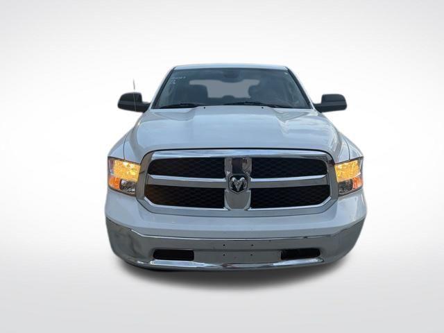 2023 Ram 1500 Classic SLT Crew Cab 4x2 5'7" Box