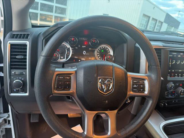 2023 Ram 1500 Classic SLT Crew Cab 4x2 5'7" Box