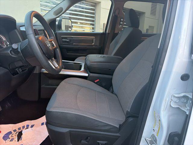 2023 Ram 1500 Classic SLT Crew Cab 4x2 5'7" Box