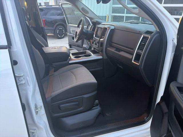 2023 Ram 1500 Classic SLT Crew Cab 4x2 5'7" Box