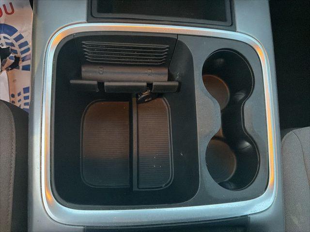 2023 Ram 1500 Classic SLT Crew Cab 4x2 5'7" Box