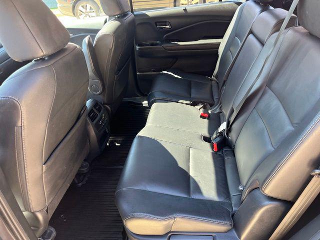 2022 Honda Pilot 2WD Special Edition