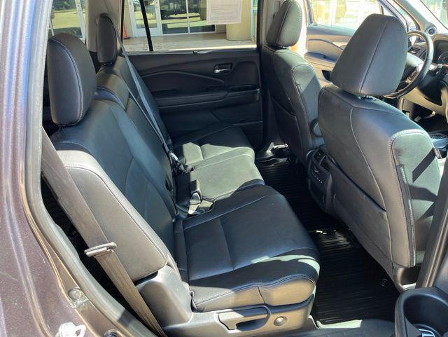 2022 Honda Pilot 2WD Special Edition