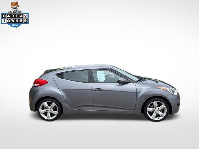 2015 Hyundai Veloster Base