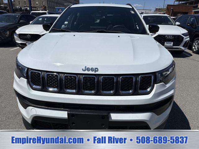 2023 Jeep Compass Latitude Lux FWD