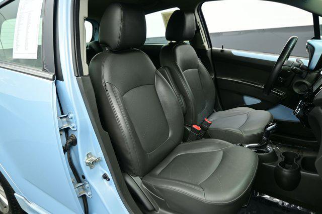 2015 Chevrolet Spark EV 2LT