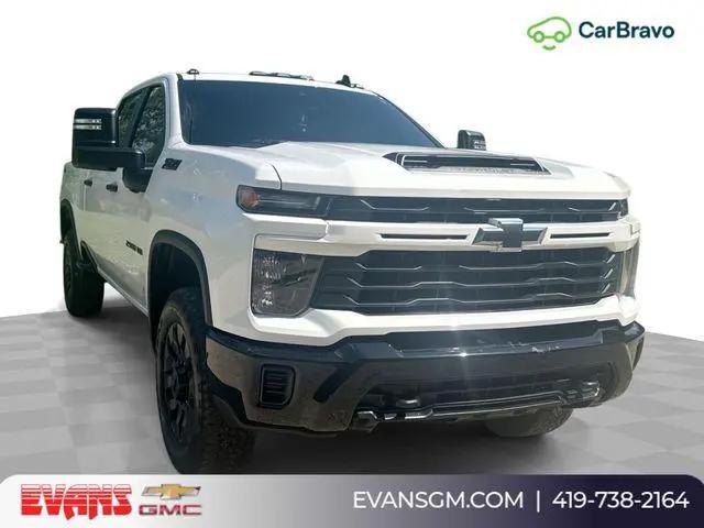 2024 Chevrolet Silverado 2500HD 4WD Crew Cab Standard Bed Custom for sale in Wapakoneta, OH
