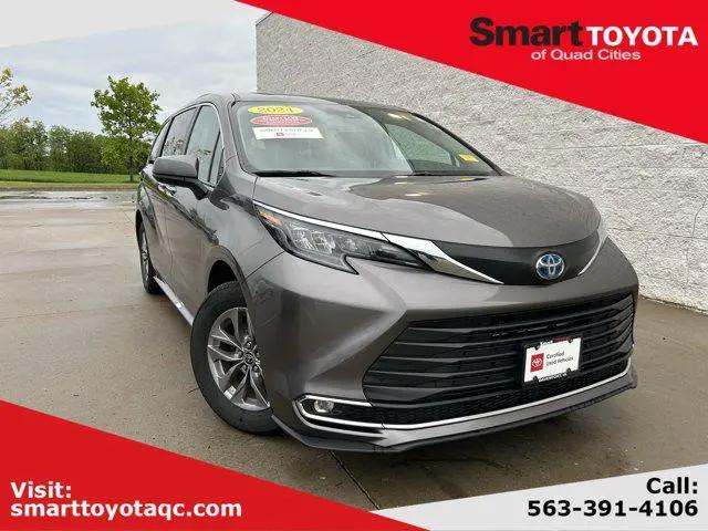 2024 Toyota Sienna XLE for sale in Davenport, IA