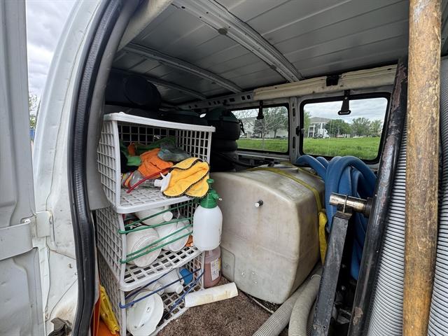 2013 Chevrolet Express LT