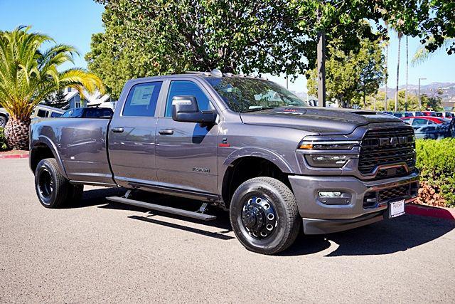 2026 Ram 3500 Limited Crew Cab 4x4 8' Box