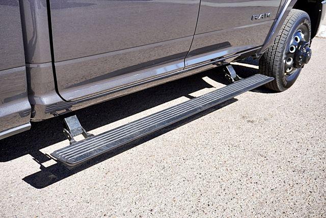 2026 Ram 3500 Limited Crew Cab 4x4 8' Box