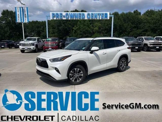 2021 Toyota Highlander XLE for sale in Lafayette, LA