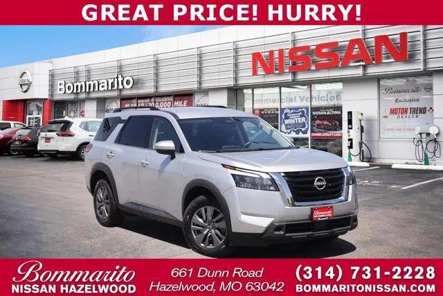2025 Nissan Pathfinder SV 4WD for sale in Hazelwood, MO