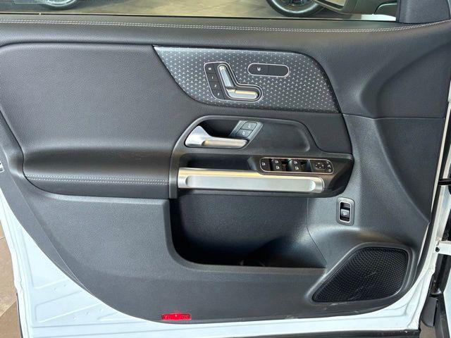 2026 Mercedes-Benz GLB 4MATIC