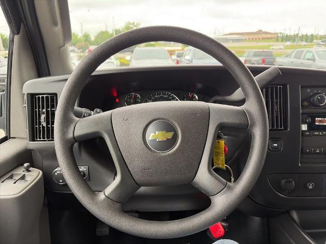 2026 Chevrolet Express Cargo Van 2500 Extended Wheelbase, WT, RWD