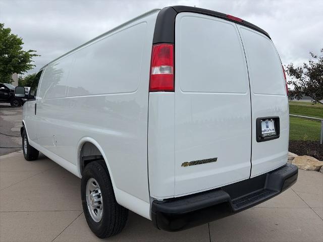 2026 Chevrolet Express Cargo Van 2500 Extended Wheelbase, WT, RWD