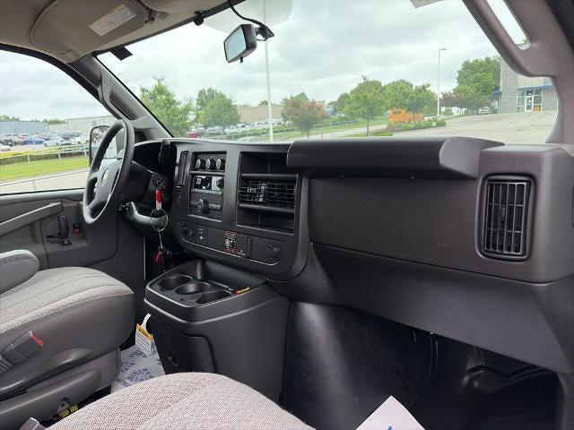 2026 Chevrolet Express Cargo Van 2500 Extended Wheelbase, WT, RWD