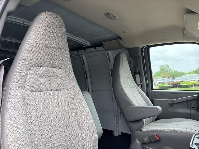 2026 Chevrolet Express Cargo Van 2500 Extended Wheelbase, WT, RWD
