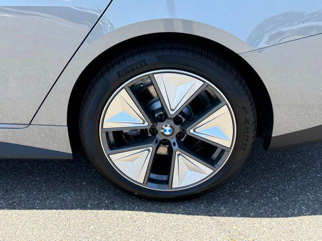 2026 BMW i4 eDrive40