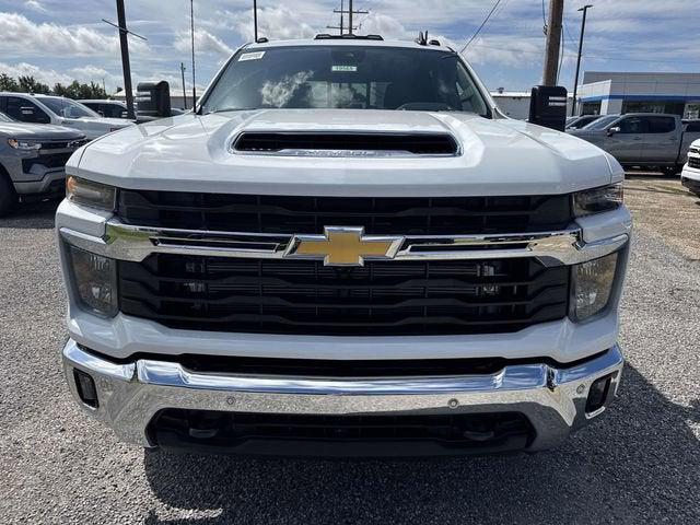 2026 Chevrolet Silverado 3500HD Crew Cab, Long Bed, LT Dual Rear Wheel, RWD