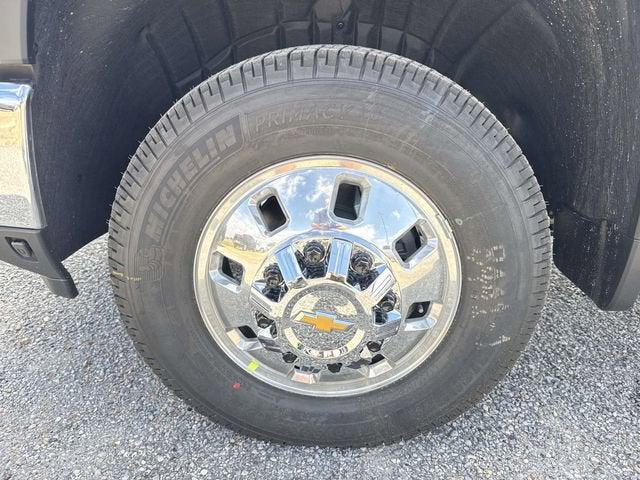2026 Chevrolet Silverado 3500HD Crew Cab, Long Bed, LT Dual Rear Wheel, RWD