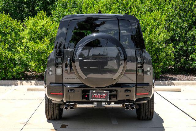 2026 Land Rover Defender P500 V8