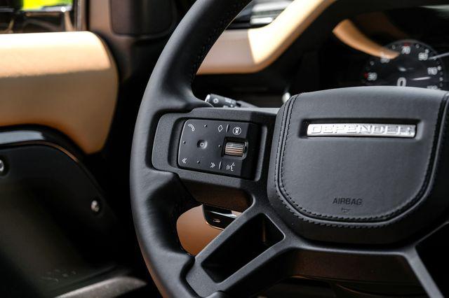 2026 Land Rover Defender P500 V8