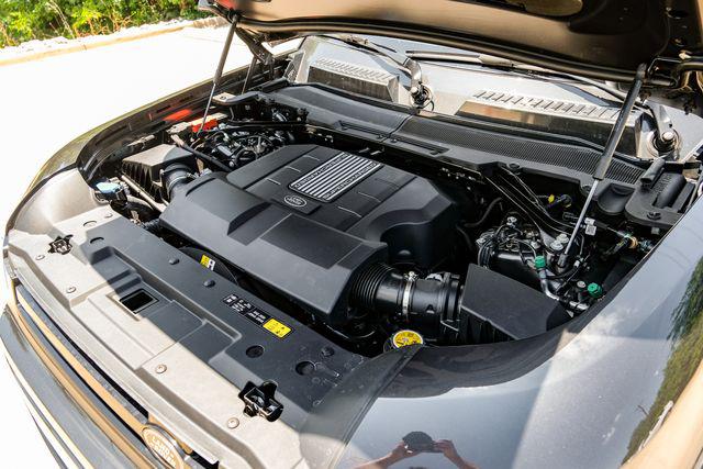 2026 Land Rover Defender P500 V8