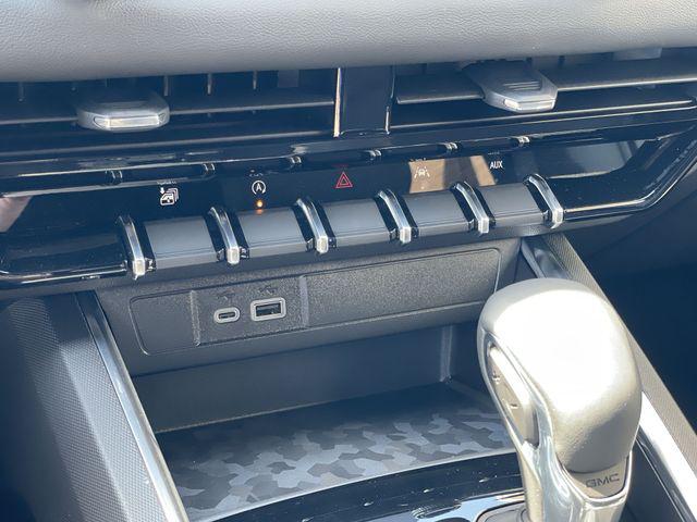 2026 GMC Canyon Elevation, 4WD