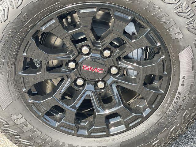 2026 GMC Canyon Elevation, 4WD
