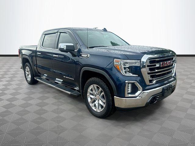 2020 GMC Sierra 4WD Crew Cab Short Box SLT's photo