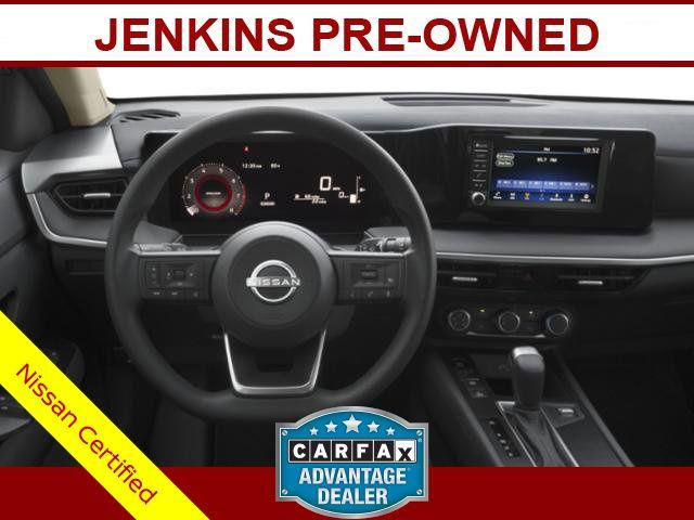 2025 Nissan Kicks S FWD