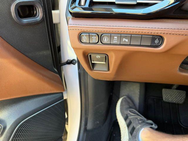 2023 Acura MDX Advance Package