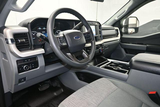 2024 Ford F-350 XLT