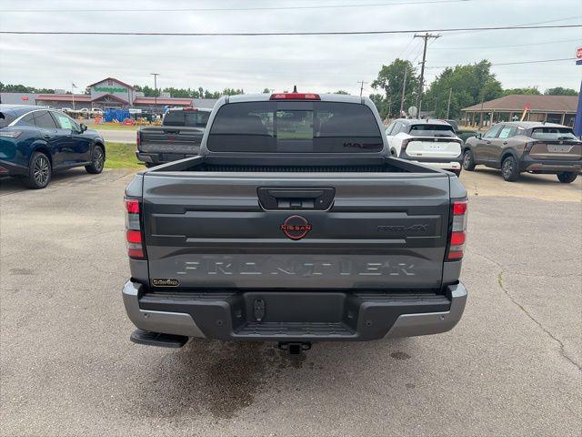 2026 Nissan Frontier Crew Cab PRO-4X 4x4