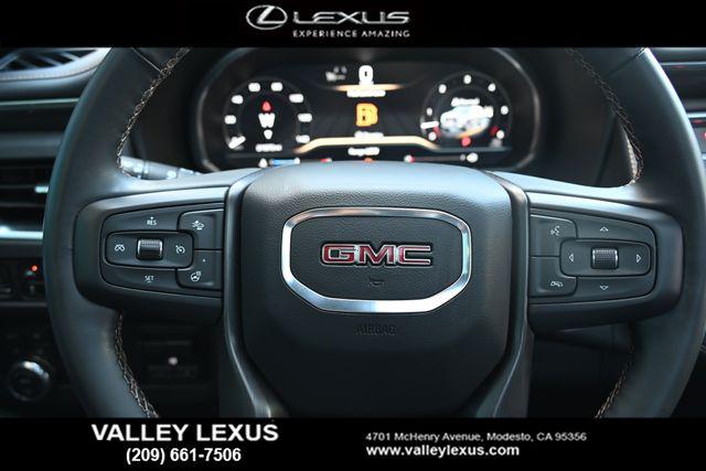 2023 GMC Yukon 4WD AT4