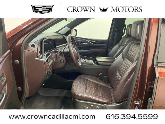 2023 Cadillac Escalade 4WD Sport Platinum