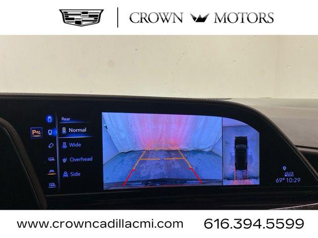 2023 Cadillac Escalade 4WD Sport Platinum