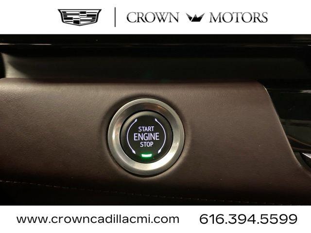 2023 Cadillac Escalade 4WD Sport Platinum