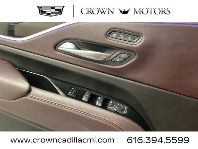 2023 Cadillac Escalade 4WD Sport Platinum