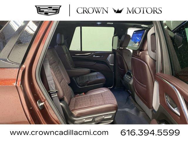 2023 Cadillac Escalade 4WD Sport Platinum