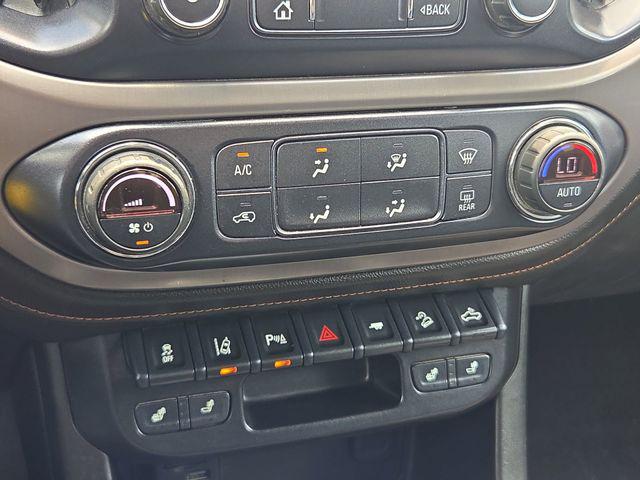 2021 GMC Canyon 4WD Crew Cab Short Box AT4 - Leather