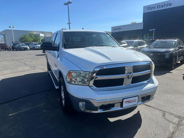 2016 Ram 1500 SLT