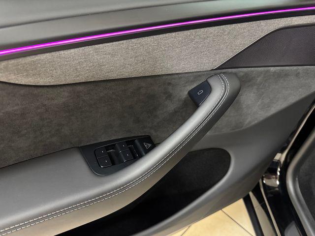 2026 Tesla Model Y Premium Rear-Wheel Drive