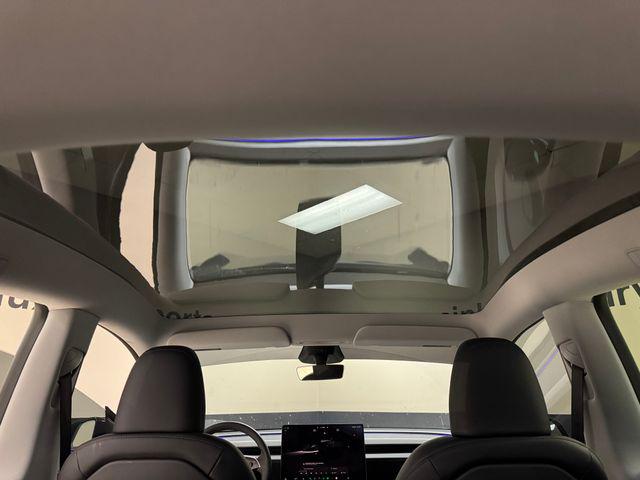 2026 Tesla Model Y Premium Rear-Wheel Drive