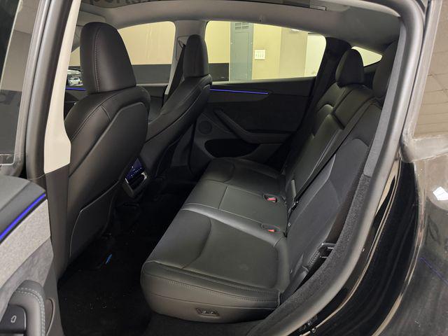 2026 Tesla Model Y Premium Rear-Wheel Drive