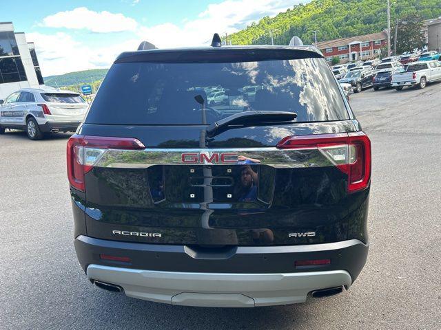 2023 GMC Acadia AWD SLT