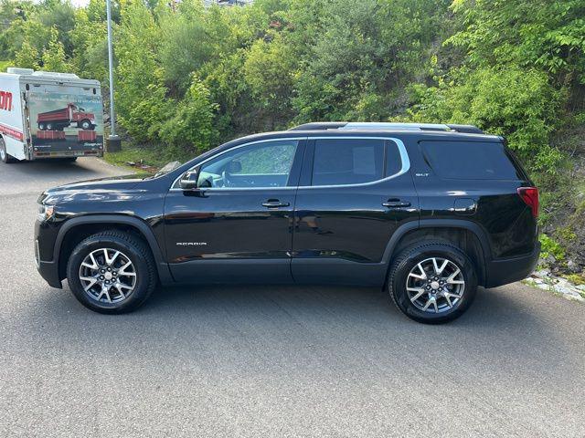 2023 GMC Acadia AWD SLT