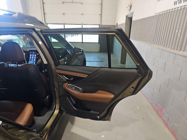 2022 Subaru Outback Touring XT